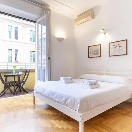 Elegantis Solinda - Easily Get To The Historic Center, Metro, Tram And Bus Are Nearby *